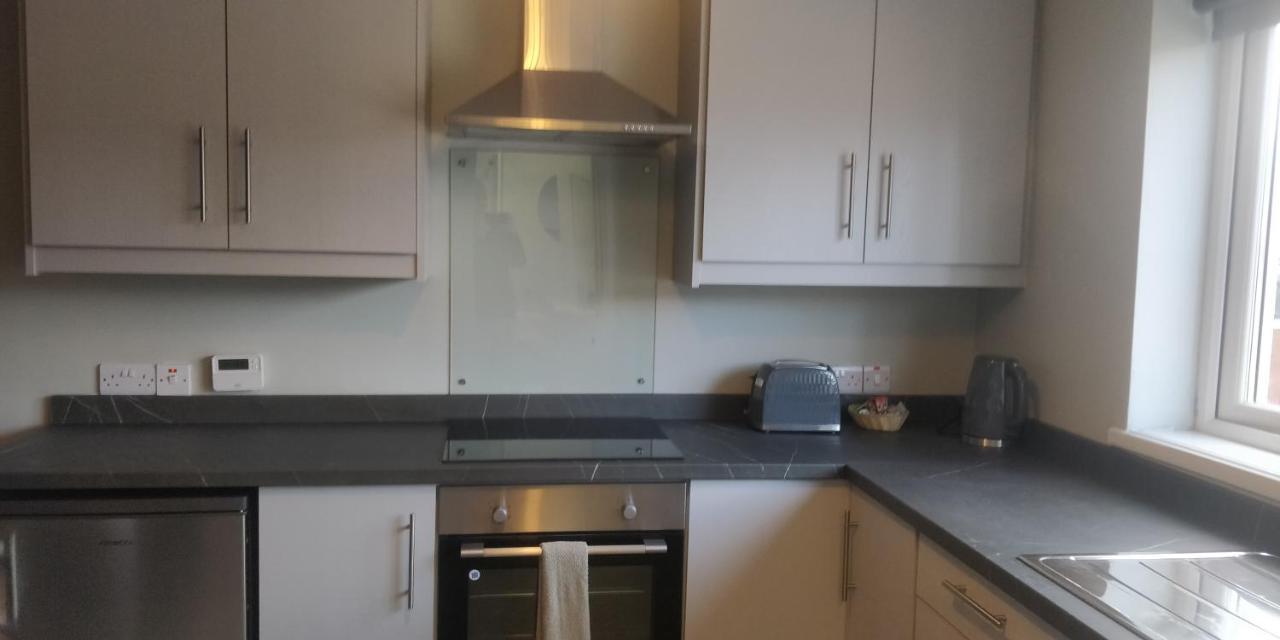 Free Derry Apartments Екстер'єр фото