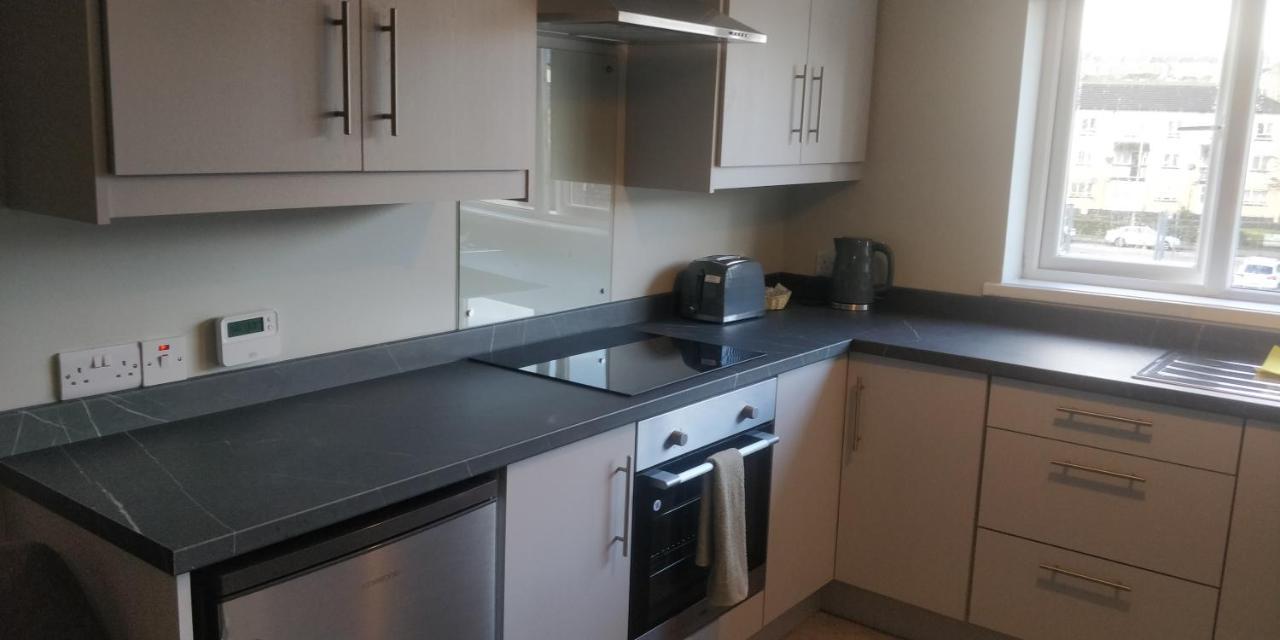 Free Derry Apartments Екстер'єр фото